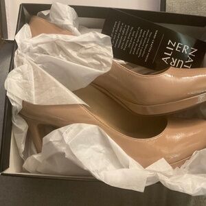 Naturalizer Teresa Nude Patent Leather 11W